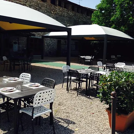 Corte Pellegrini 산 마르티노 부온 알베르고