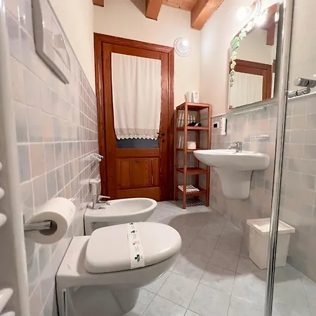 Agriturismo Corte Pellegrini Farm stay