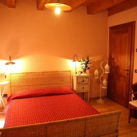 Farm stay Agriturismo Corte Pellegrini